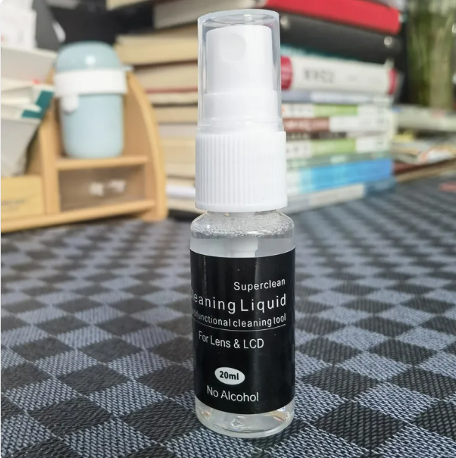 Crystal Clear Lens Cleaning Solution – Streak-Free Formula